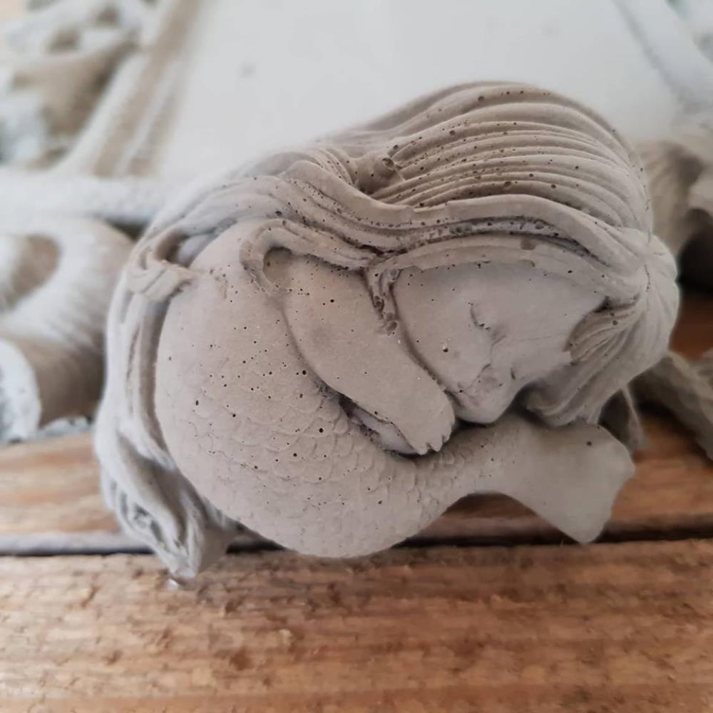 Deniz Kızı ( H/B : 6 x 7 cm )