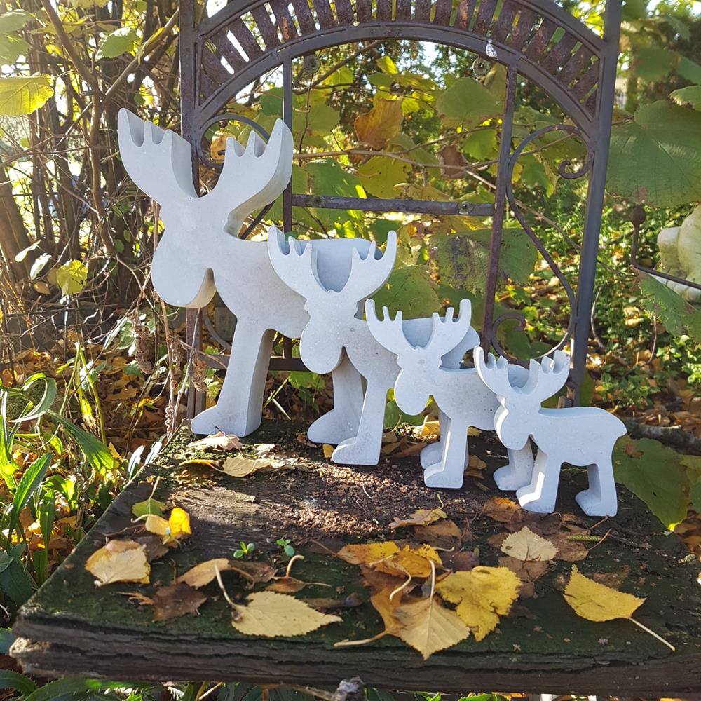 Çok Tatlı Geyik Silikon Kalıp - SHCMOLDS ( Yükseklik / Genişlik / Derinlik: 15 x 13,5 x 3 cm )