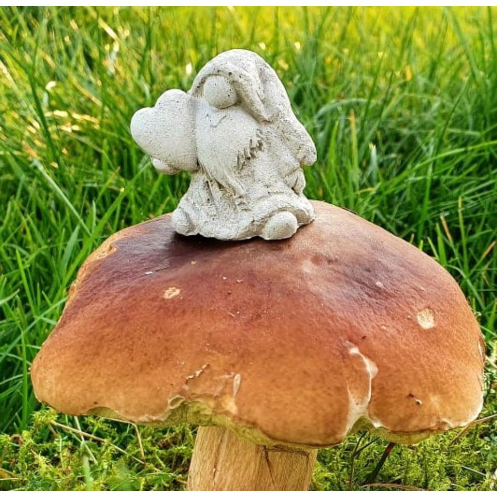 Kalpli-Mini Cüce Silikon Kalıp - SHCMOLDS ( 3 x 3,5 x 2,5 cm )